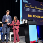 Roger Zaldivar, el oftalmólogo argentino recibió en Londres uno de los máximos reconocimientos en cirugía refractiva